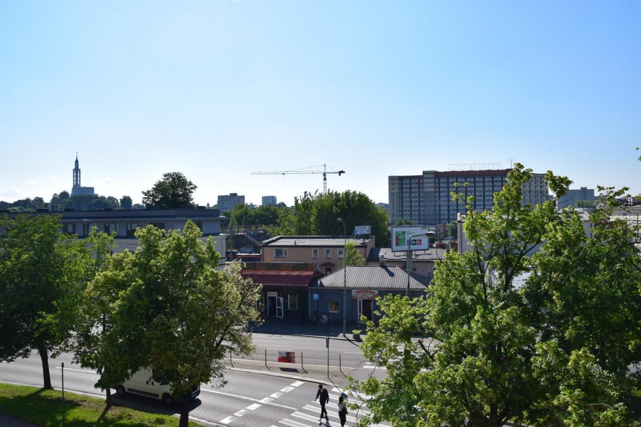 Apartament Kolejowa ビャウィストク エクステリア 写真