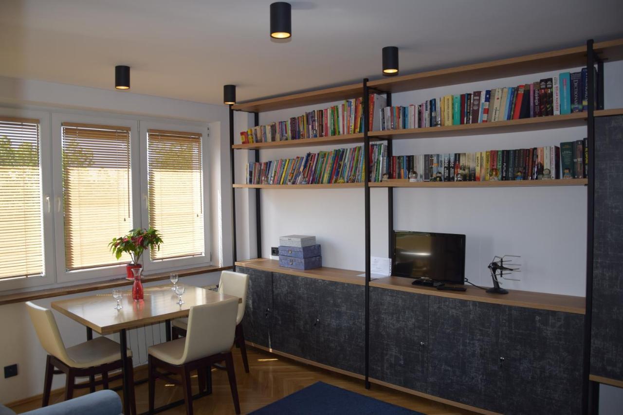 Apartament Kolejowa ビャウィストク エクステリア 写真