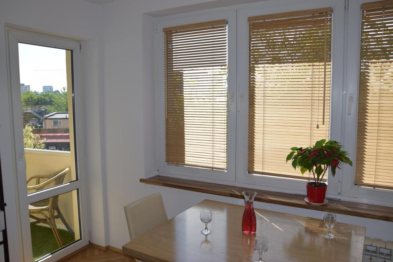 Apartament Kolejowa ビャウィストク エクステリア 写真